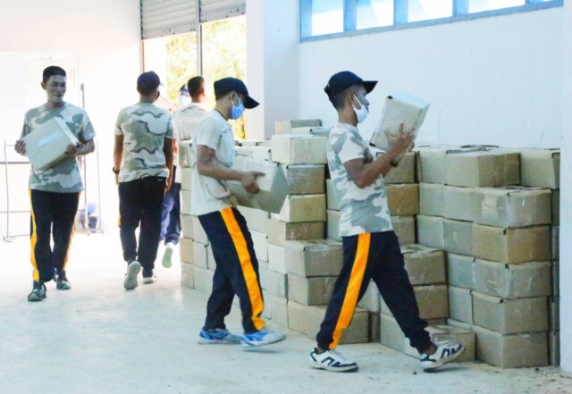 นิพนธ์ฯ จัดปลากระป๋อง 500,000 กระป๋อง ข้าวสาร(5 kg.) 5 หมื่นถุงเตรียมกระจายให้ปชช. 5 จ.ชายแดนใต้