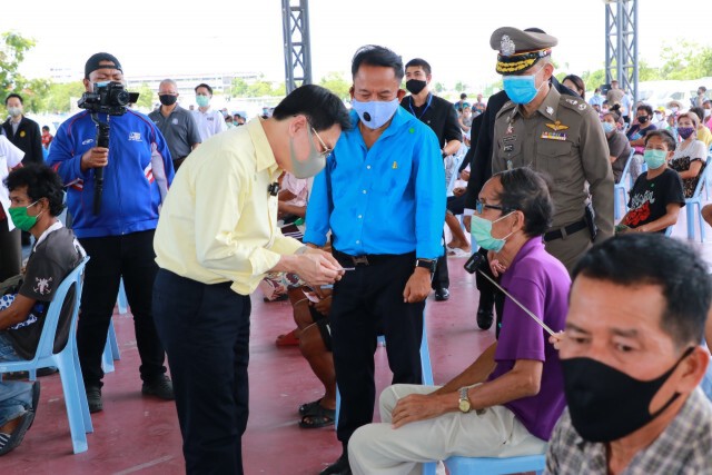 พาณิชย์เดินหน้าลดราคาสินค้าช่วยประชาชนล็อต 3