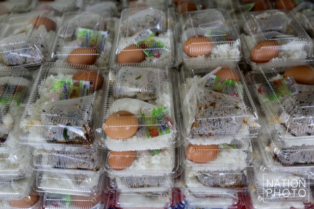 มื้อนี้เพื่อคุณ ทหารสงขลาจับมือชาวบ้าน ร่วมฝ่าวิกฤติโควิด19 ไปด้วยกัน