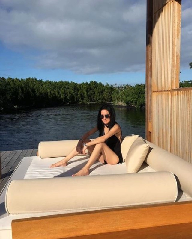 "วีรา แวง" 70 ไม่แก่ ชาวเน็ตสงสัย น้ำพุความเยาว์วัยอยู่ไหน?