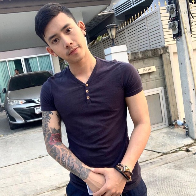 แฟนเพลงชมเปาะ"เบิ้ล ปทุมราช"คัฟเวอร์เพลงดังพี่เจมส์ "ไม่อาจเปลี่ยนใจ" #เสียงเพราะจัง