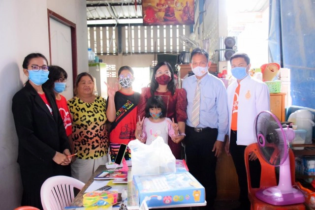 โรงเรียนขนาดเล็ก จ.สิงห์บุรี คุ้นเคยในการเรียนกับครูตู้