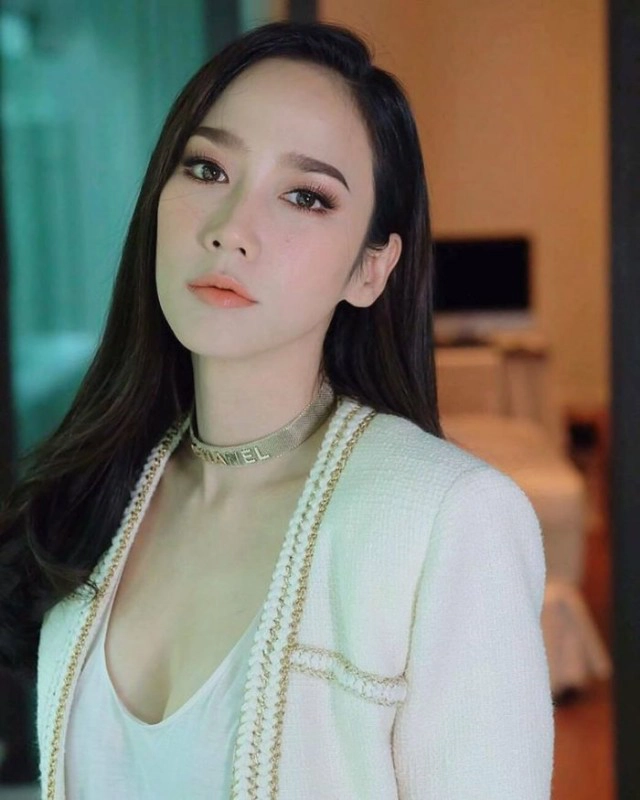 แฟนเพจ "อั้ม" ปฏิเสธ ไม่ใช่ "ซุปตาร์หลุดพรีเซ็นเตอร์คู่บุญ"