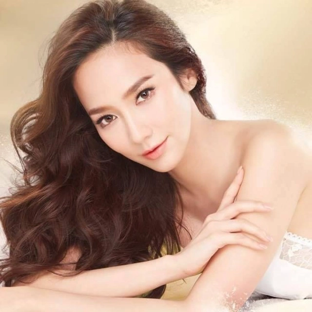 แฟนเพจ "อั้ม" ปฏิเสธ ไม่ใช่ "ซุปตาร์หลุดพรีเซ็นเตอร์คู่บุญ"