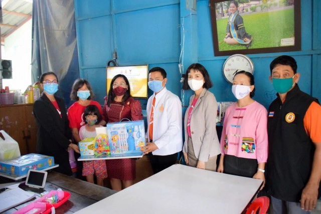 โรงเรียนขนาดเล็ก จ.สิงห์บุรี คุ้นเคยในการเรียนกับครูตู้