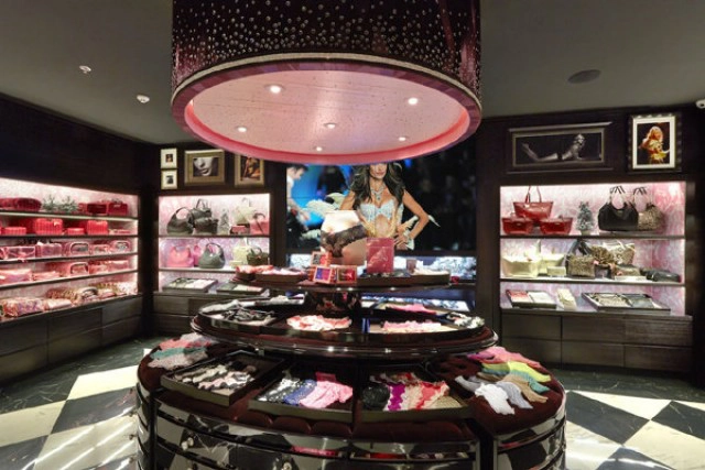 "วิคตอเรีย ซีเคร็ท" จ่อปิดเพิ่ม 250 สาขา