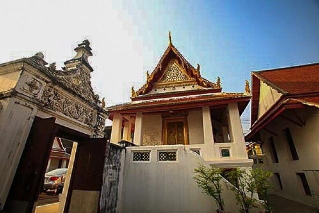 ศุกร์ (สุข) ละวัด วัดเทพธิดารามวรวิหาร