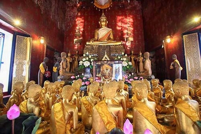 ศุกร์ (สุข) ละวัด วัดเทพธิดารามวรวิหาร