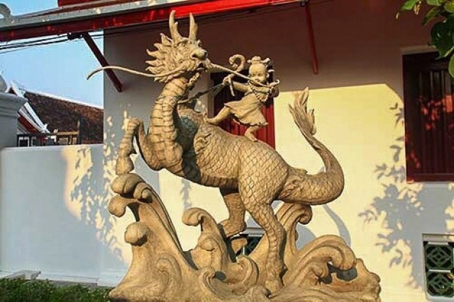 ศุกร์ (สุข) ละวัด วัดเทพธิดารามวรวิหาร