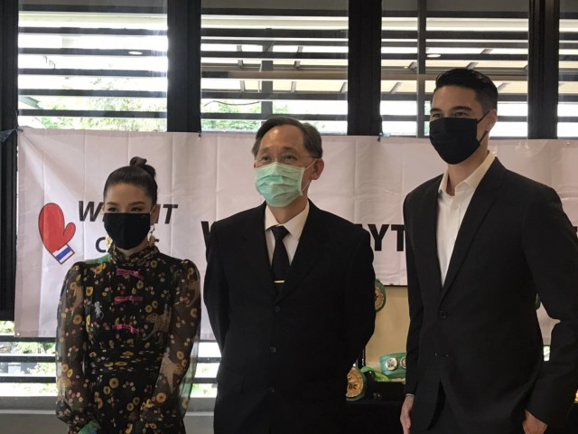 สภามวยโลก มอบรางวัล "Heroes of Humanity" ยกย่อง "แมทธิว-ลิเดีย-นพ.วิชัย" ช่วยคนไทยฝ่าโควิด