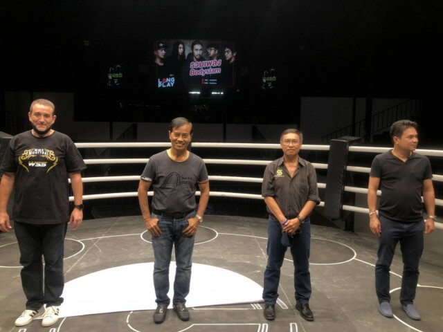 เวทีมวย "เวิร์ลสยาม สเตเดี้ยม" เตรียมความพร้อมเพื่อแฟนมวย