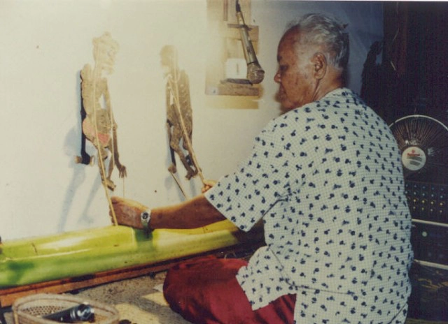 สิ้น! "หนังอิ่มเท่ง" โรคชราคร่า นายหนังตะลุงวัย 99 ปี!!