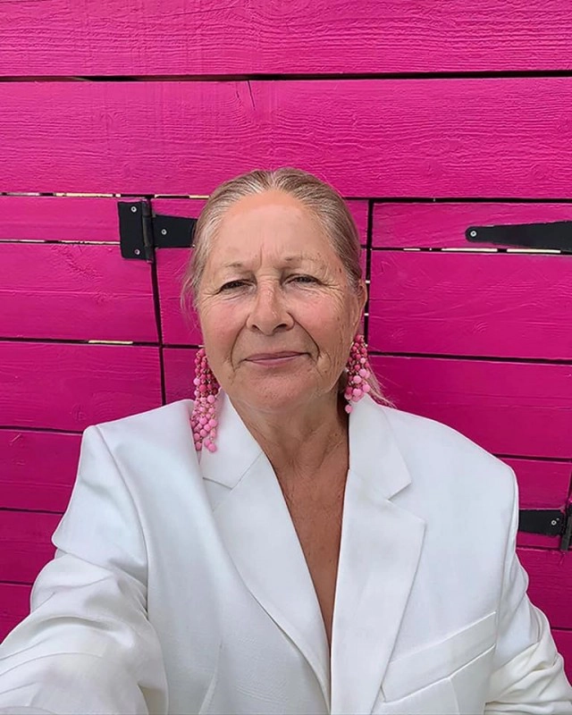 "คุณยาย" ขอพิสูจน์แบรนด์ Jacquemus วัยไหนใส่ก็ปัง!