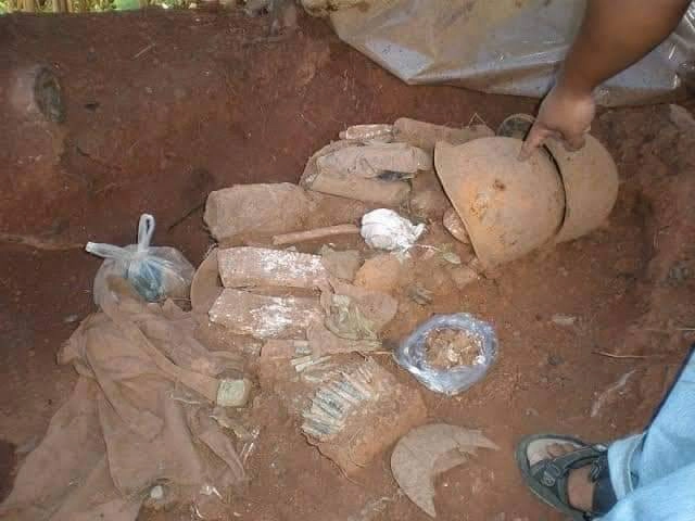 เรื่องจริงศพทหารโบราณเขาค้อ