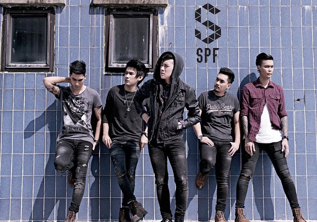 เปิดอดีตศิลปิน ของค่าย "Mono Music"