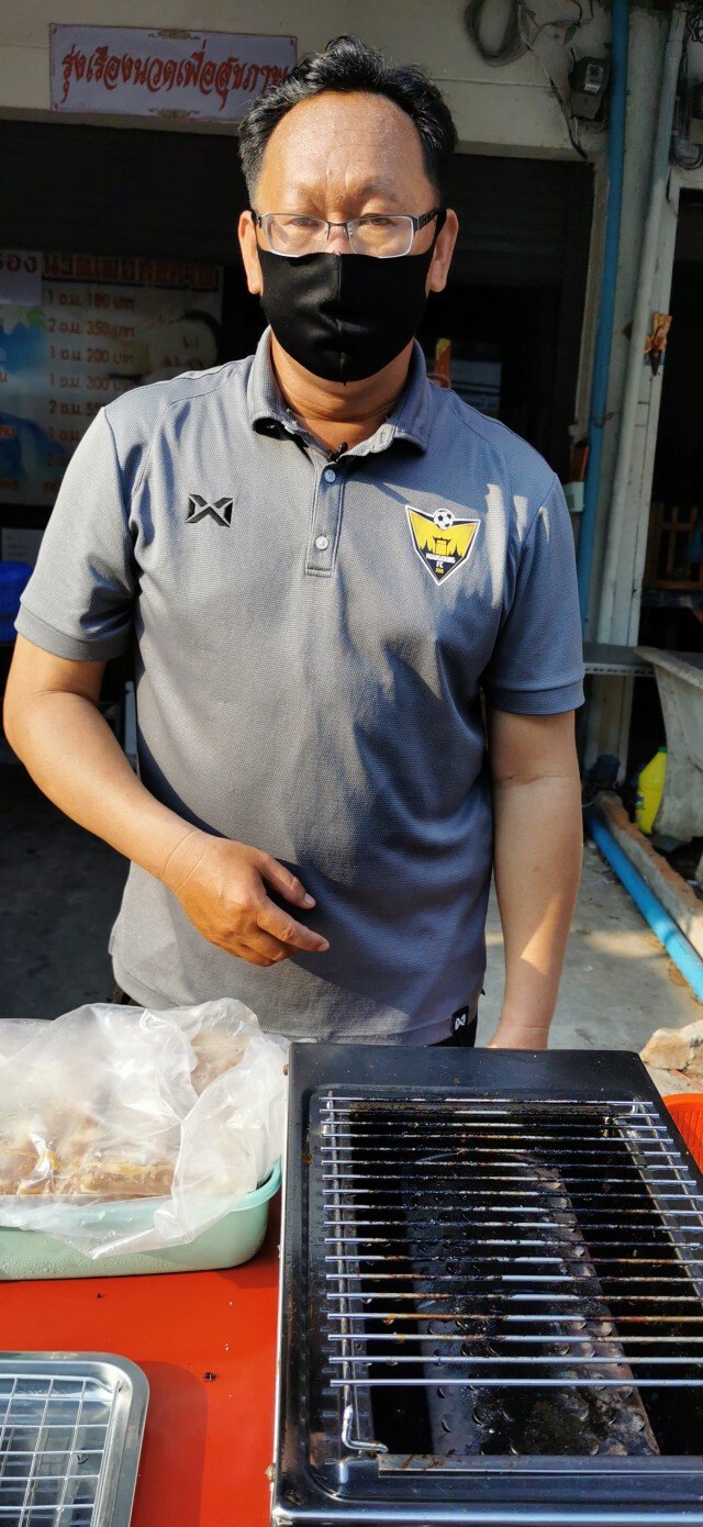 จาก"หมูปิ้ง"ถึง"เต้าหู้นมสด"ภารกิจเพื่อ"เมืองกรุง เอฟซี"