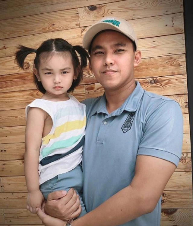 ‘แซนวิช’ ภรรยาเก่า "เสก โลโซ"  เปิดตัวหนุ่มใหม่มาดามใจหรือเปล่า???