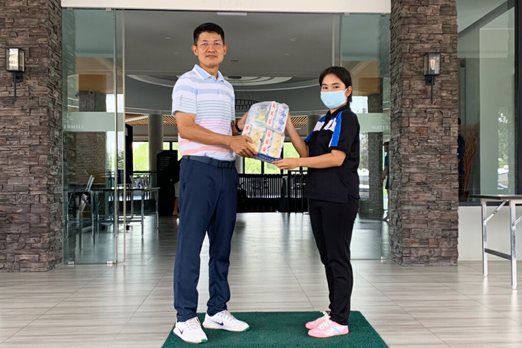 วอเตอร์มิลล์ กอล์ฟ คลับ แอนด์ รีสอร์ท (Watermill Golf Club & Resort) ห่วงใยแคดดี้ที่ได้รับผลกระทบ วอเตอร์มิลล์ กอล์ฟ คลับ แอนด์ รีสอร์ท (Watermill Golf Club & Resort) ห่วงใยแคดดี้ที่ได้รับผลกระทบ