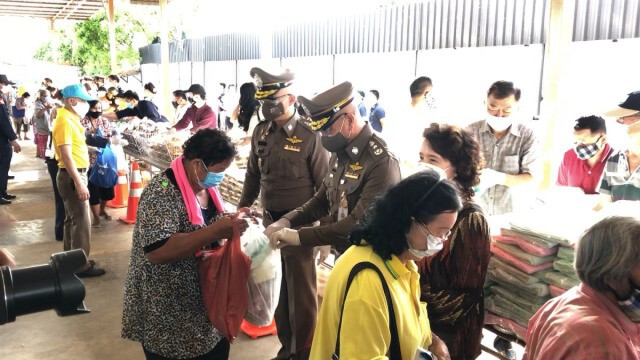 โครงการ "รับอาหารฟรีครับ" แจกวันสุดท้าย