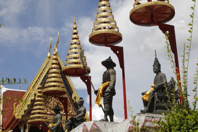 ศุกร์ (สุข) ละวัด วัดพุทไธศวรรย์