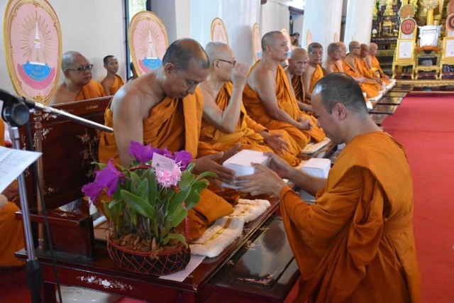 "พ่อท่านชม" ละสังขาร 2 ปี ไม่เน่าเปื่อย