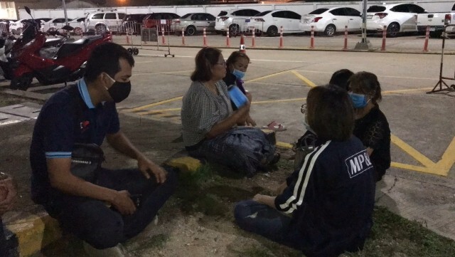 สุดผวา!สาวดับปริศนา ทุกวันพระจะมีคนมานั่งจ้องหน้า