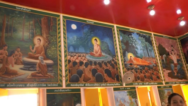 สิตางศุ์ บัวทอง บน ผนังโบสถ์ มหาอุตม์