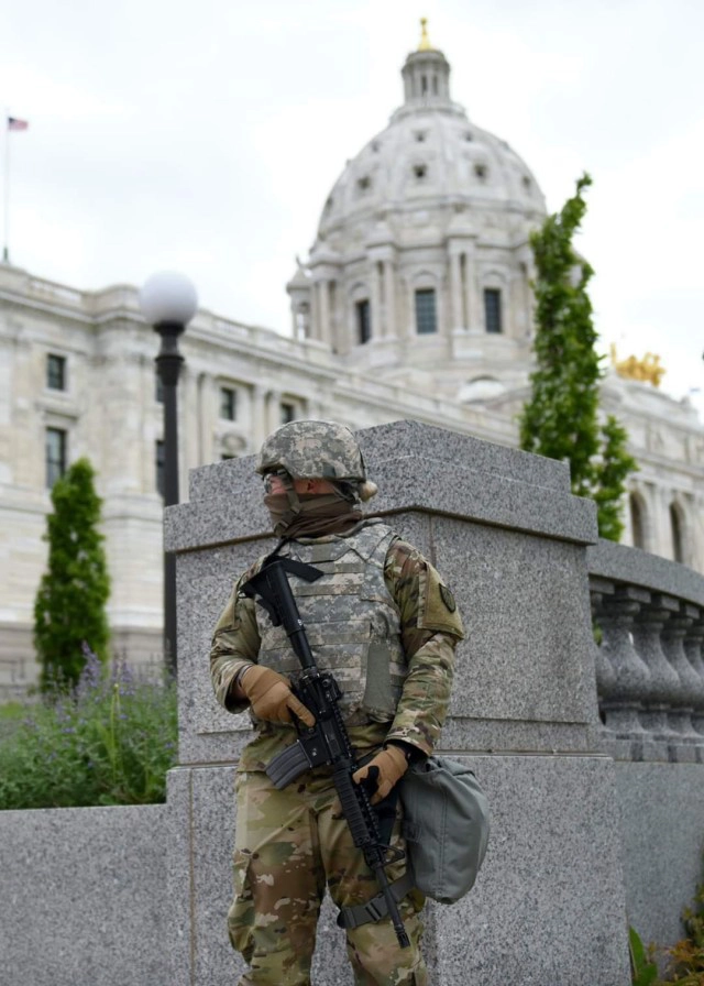 (คลิป) National Guard สหรัฐอเมริกา