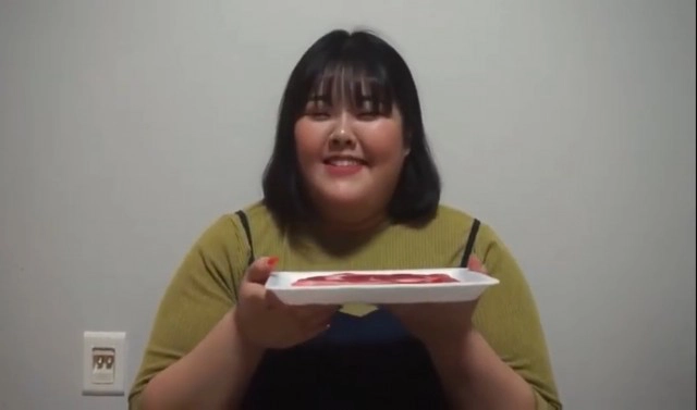 "ยาง ซูบิน"  ไอดอลสายกินชาวเกาหลีใต้ ฮึดสู้หลังผ่าตัดมะเร็งต่อมไทรอยด์