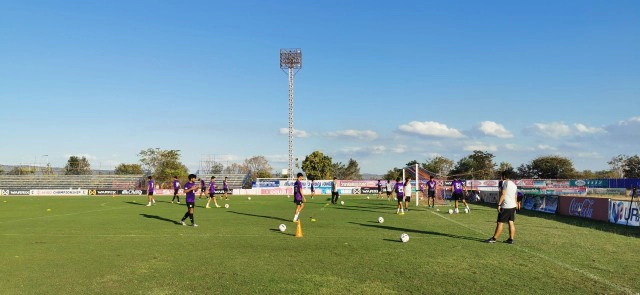 "พญาไก่ชน"จ่อเติมผู้เล่น 3 ราย รับมือรีสตาร์ทไทยลีก 2