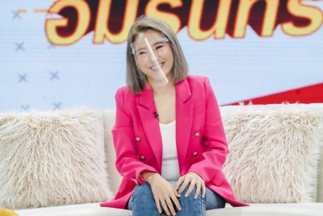 "เจ๊น้ำ วร้าย วร้าย" ผันตัวเป็น "หมอดู" คิวยาวข้ามปีนับพันคิว