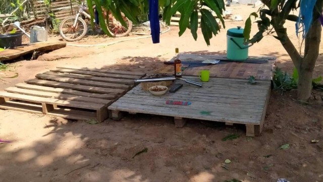 แชร์ว่อนคลิป 3 หนุ่มใหญ่ ชำแหละสุนัขย่างกิน