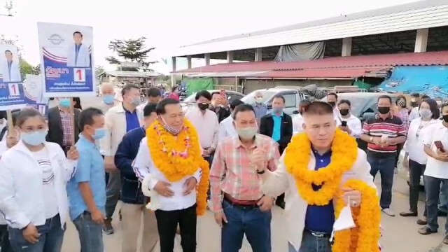 "ธรรมนัส" ช่วยผู้สมัครพปชร.ลำปาง หาเสียงโค้งสุดท้าย