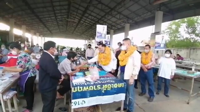 "ธรรมนัส" ช่วยผู้สมัครพปชร.ลำปาง หาเสียงโค้งสุดท้าย
