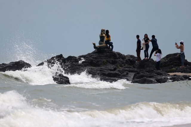 จัดระเบียบหาดสมิหลา หลังนักท่องเที่ยวเพิ่มขึ้น