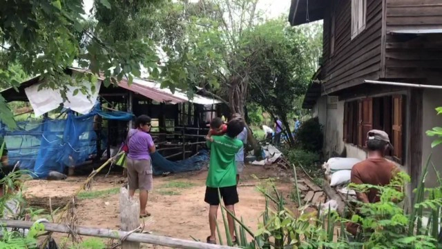 อุทาหรณ์ก่อกองไฟทิ้งไว้ ลมแรงลามไหม้บ้าน-ยุ้งข้าว