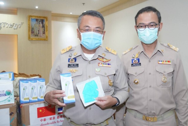 กว่างซีจ้วงสาธารณรัฐประชาชนจีน มอบสิ่งของ สานความสัมพันธ์เมืองพี่เมืองน้อง