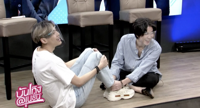 "บุ๋น-เปรม"ฮอตติดเทรนด์ทวิตฯ พร้อมอ้อนแฟนกลับด้อม