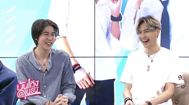 "บุ๋น-เปรม"ฮอตติดเทรนด์ทวิตฯ พร้อมอ้อนแฟนกลับด้อม