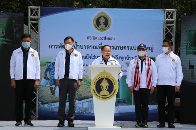 รองนายกรัฐมนตรี แก้ปัญหาน้ำแล้งภาคการเกษตร