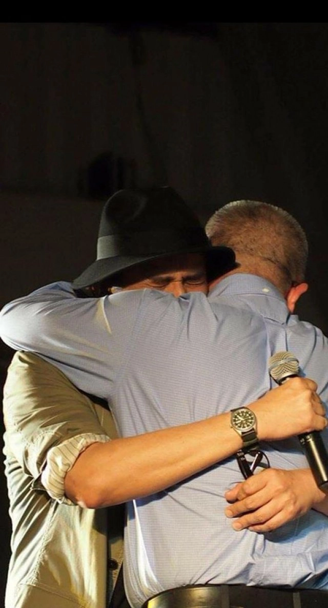 "สนธิ ลิ้มทองกุล" โพสต์อาลัย "ตั้ว ศรัณยู" น้องรัก