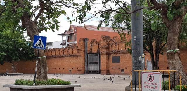 ชาวเชียงใหม่ ค้านสร้างตึก 13 ชั้น ย่านเมืองเก่า