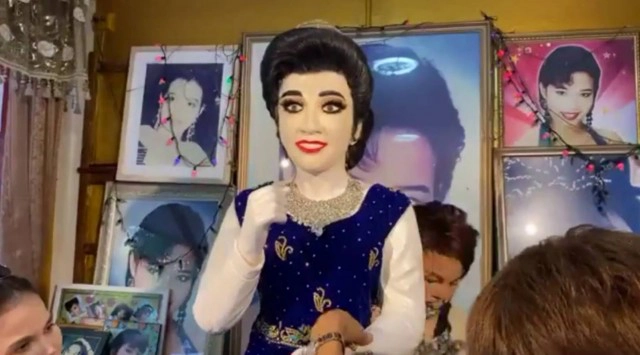 รำลึก 28 ปี ราชินีเพลงลูกทุ่ง "พุ่มพวง ดวงจันทร์" งดจัดคอนเสิร์ตและมหรสพ