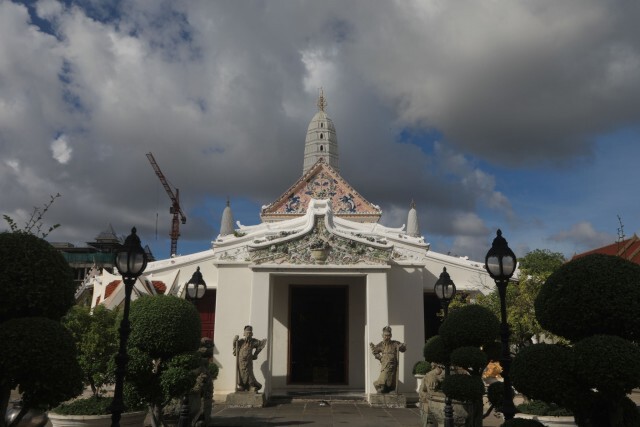 ศุกร์ (สุข) ละวัด วัดพิชัยญาติการาม