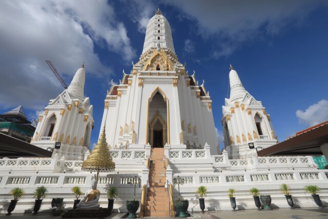 ศุกร์ (สุข) ละวัด วัดพิชัยญาติการาม