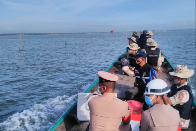 คุมเข้มปลอดภัยอ่าวบ้านดอน หลังสั่งรื้อคอกหอยใน 60 วัน
