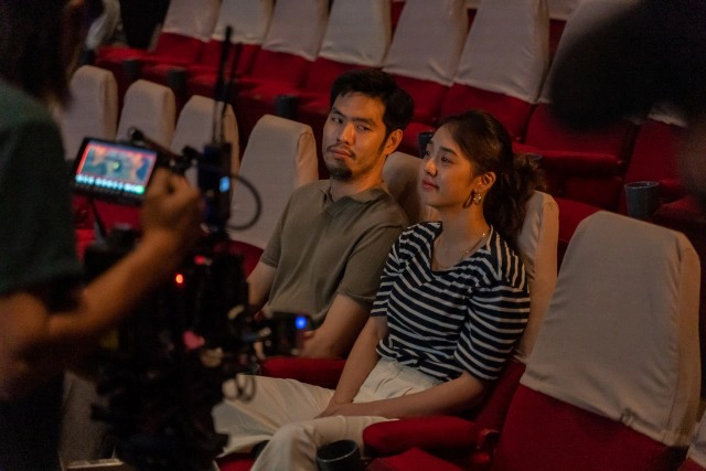 "แว่นใหญ่" ส่งเพลงเศร้า " เงา" กับความรักที่ไปต่อไม่ได้