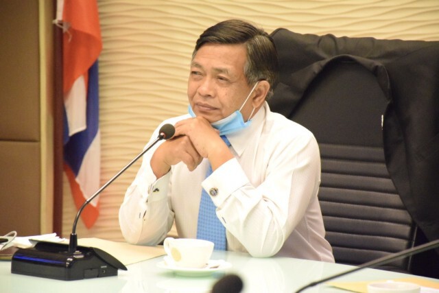 "อลงกรณ์" ยืนยัน 5 ส.ส.ประชาธิปัตย์พบ "พีระพันธ์ุ" ไม่มีนัยยะการเมือง