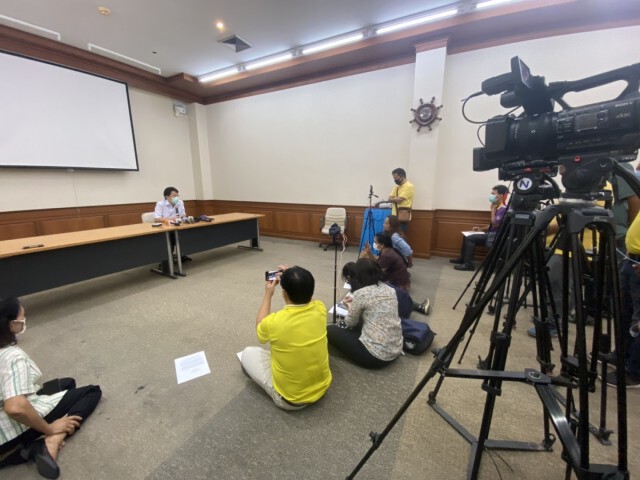 นพ.เกรียงศักดิ์ แถลงขอลาออกจากตำแหน่งรักษาการ รพ.ศูนย์ขอนแก่น  เปิดทางปลัดกระทรวงหาคนใหม่