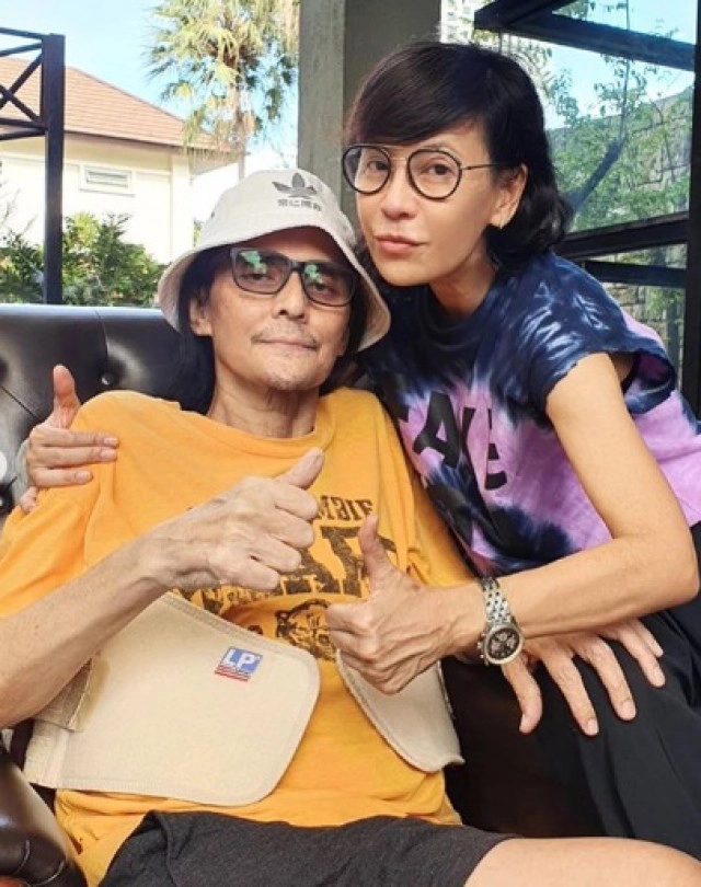 "เปิ้ล หัทยา"เผยคลิปวินาทีสุดเศร้า"ลูกหนุน-ลูกหนัง"ร้องเพลงโปรดพ่อตั้ว